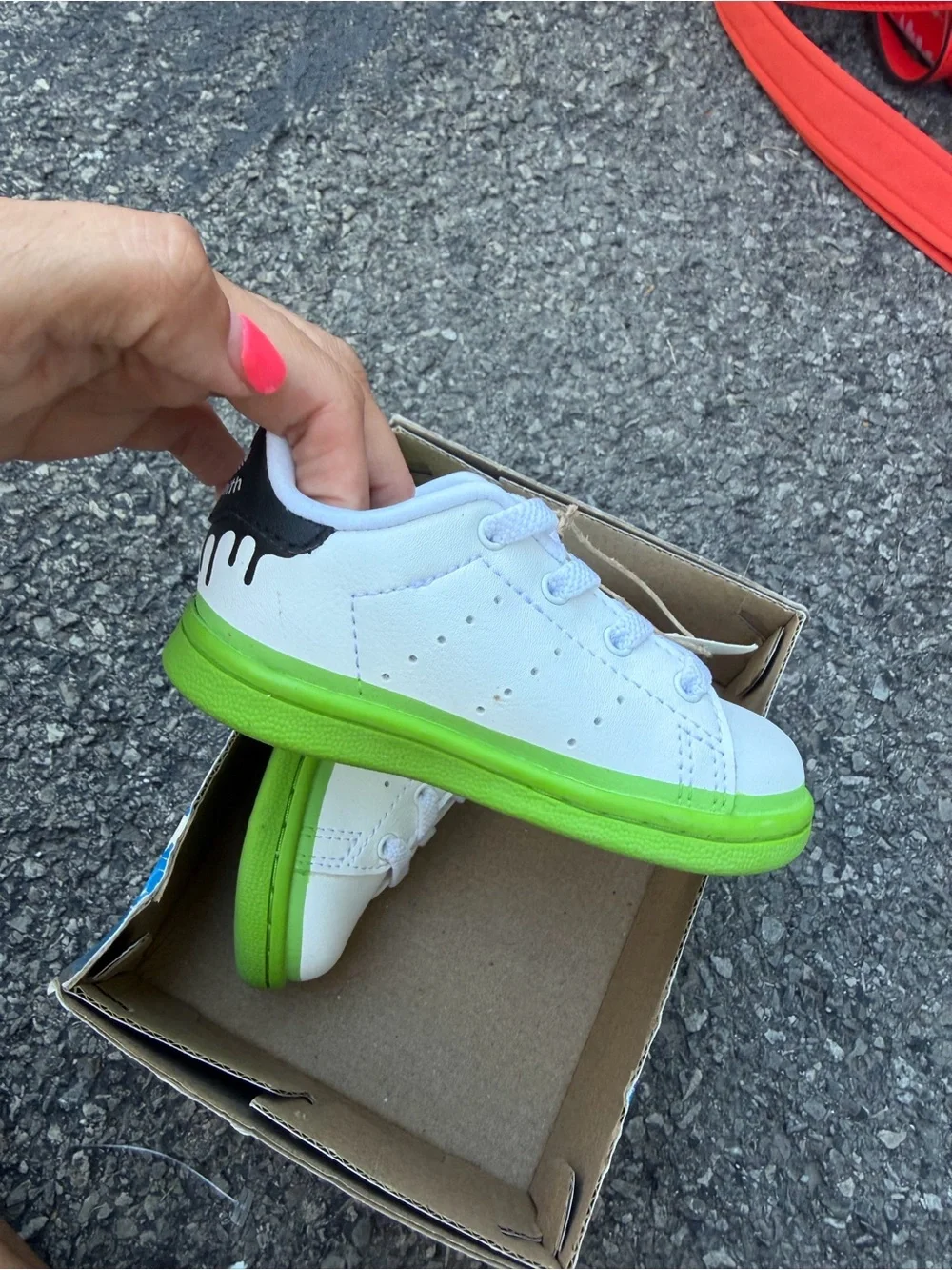 Toddler White and Bright Green Sneakers - Stan Smith Style